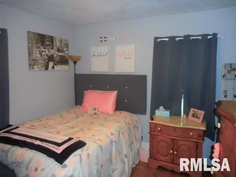 1325 27th Ave, Moline, IL 61265 photo 7