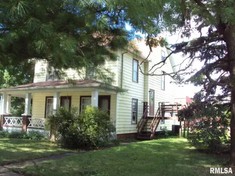 1707 14th St, Viola, IL 61486 photo 4