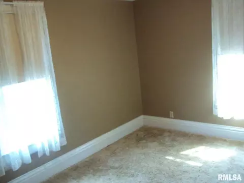 1707 14th St, Viola, IL 61486 photo 17