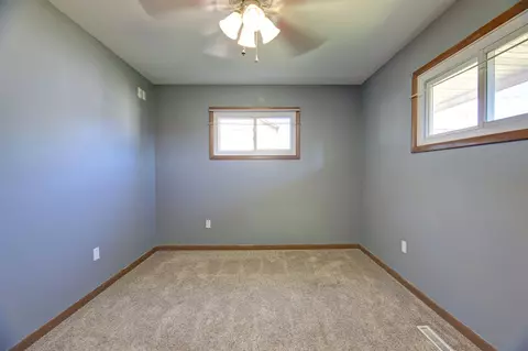 9239 North Ave, Thomson, IL 61285 photo 16