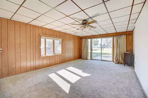 9239 North Ave, Thomson, IL 61285 photo 12