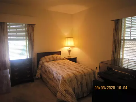 2727 16th St, Moline, IL 61265 photo 13