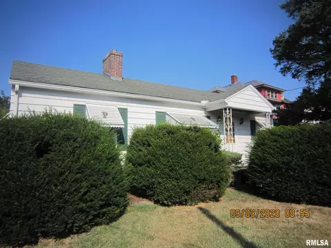 2727 16th St, Moline, IL 61265 photo 1