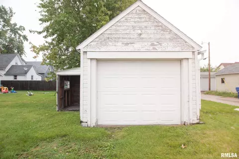 1618 19th Ave, Moline, IL 61265 photo 5