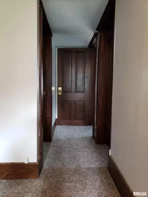 110 Towne St, Morrison, IL 61270 photo 11