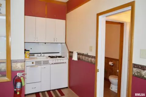 829-835 18th Ave, Moline, IL 61265 photo 6