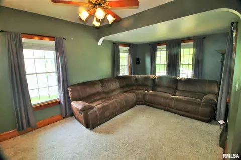 311 17th Ave, Moline, IL 61265 photo 9