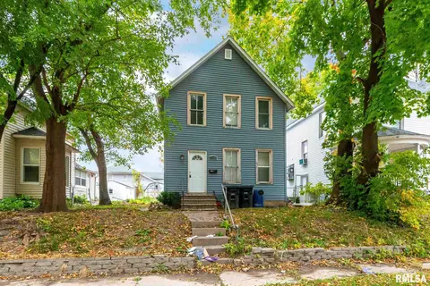 1126 8th St, Moline, IL 61265 photo 1