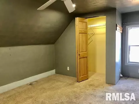 1850 2nd St, Moline, IL 61265 photo 14