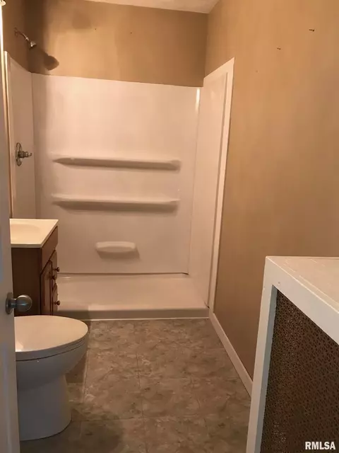 402 17th Ave, Moline, IL 61265 photo 15