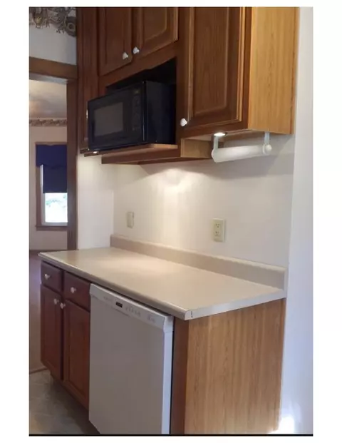 402 17th Ave, Moline, IL 61265 photo 5