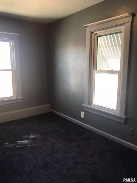 402 17th Ave, Moline, IL 61265 photo 14