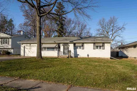 5203 34th Ave, Moline, IL 61265 photo 1