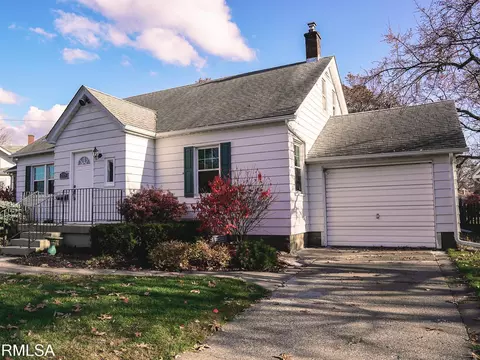 2326 16th Ave, Moline, IL 61265 photo 2