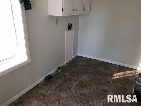605 E 2nd St, Kewanee, IL 61443 photo 18