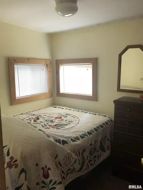 23243 Riverfront Dr, Fulton, IL 61252 photo 8