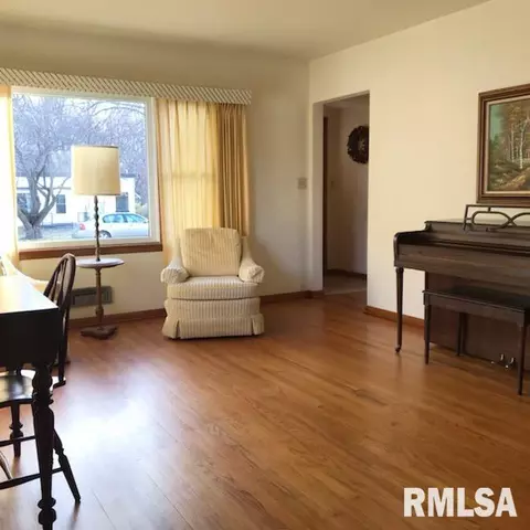 5131 8th Ave, Moline, IL 61265 photo 6