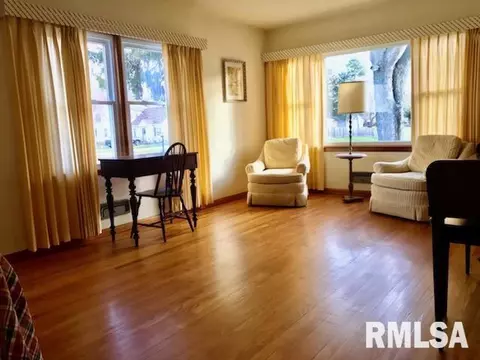 5131 8th Ave, Moline, IL 61265 photo 5