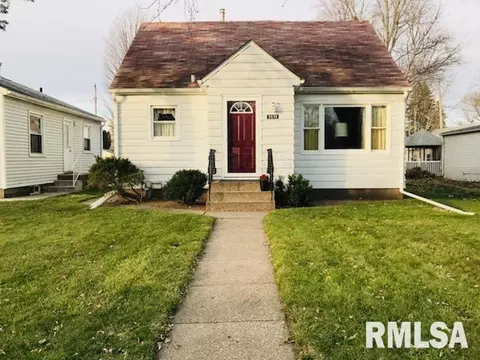 5131 8th Ave, Moline, IL 61265 photo 1