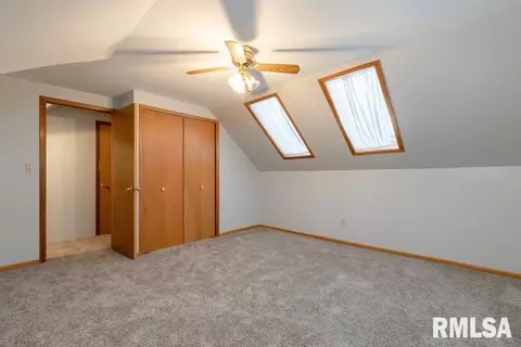 276 6th St, Silvis, IL 61282 photo 13