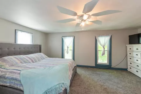 209 S Orange St, Morrison, IL 61270 photo 12