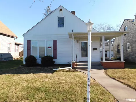 2014 2nd St, Moline, IL 61265 photo 1