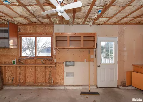 1733 13th Ave, Moline, IL 61265 photo 31
