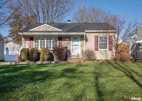1733 13th Ave, Moline, IL 61265 photo 1