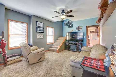 908 9th Ave, Fulton, IL 61252 photo 3