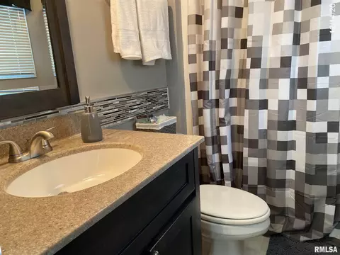 845 S Pluto St, Geneseo, IL 61254 photo 28