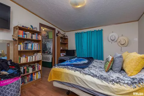 1001 230th St, Aledo, IL 61231 photo 15