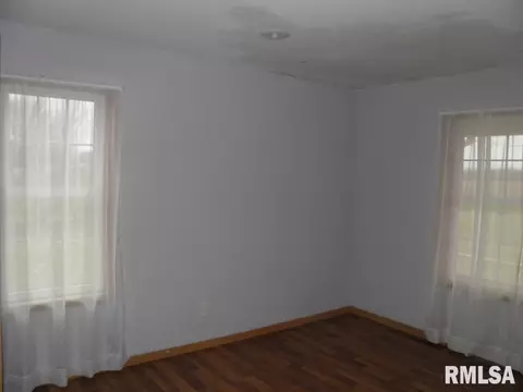 12751 Walnut St, Sterling, IL 61081 photo 12