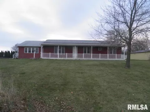12751 Walnut St, Sterling, IL 61081 photo 1