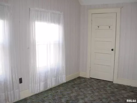 147 14th St, Silvis, IL 61282 photo 18