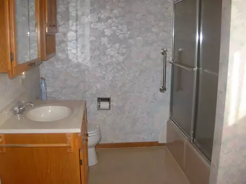 147 14th St, Silvis, IL 61282 photo 17