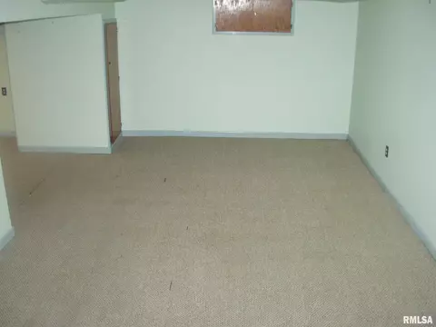 147 14th St, Silvis, IL 61282 photo 21