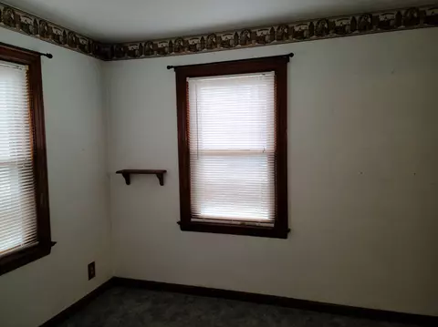 2410 47th St, Moline, IL 61265 photo 5