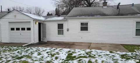 2410 47th St, Moline, IL 61265 photo 15