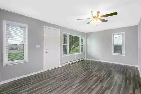4110 22nd Ave, Moline, IL 61265 photo 4