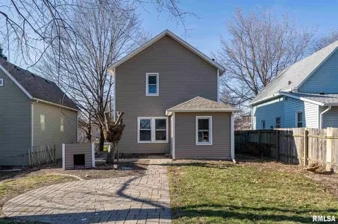 1828 12th St, Moline, IL 61265 photo 3