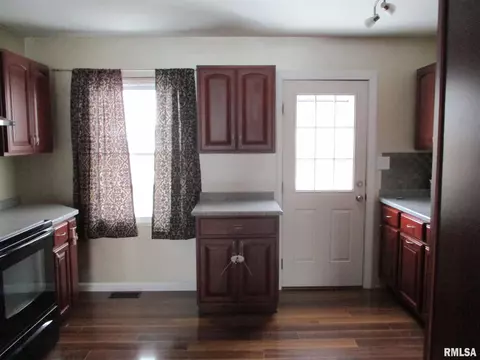 4805 50th Ave, Moline, IL 61265 photo 11