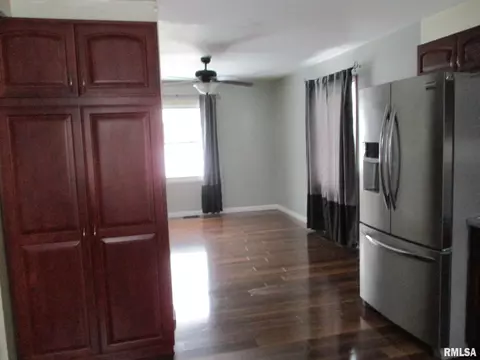 4805 50th Ave, Moline, IL 61265 photo 10