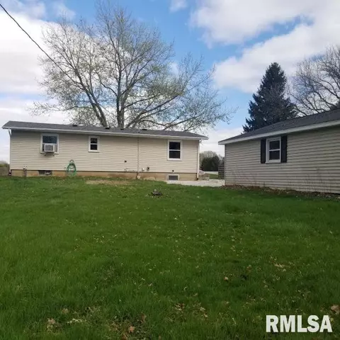 306 Oak St, Andover, IL 61233 photo 3