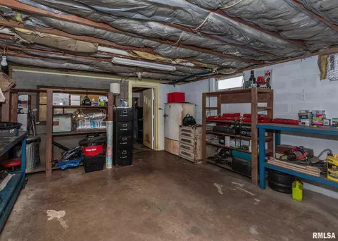 1303 13th Ave, Viola, IL 61486 photo 28