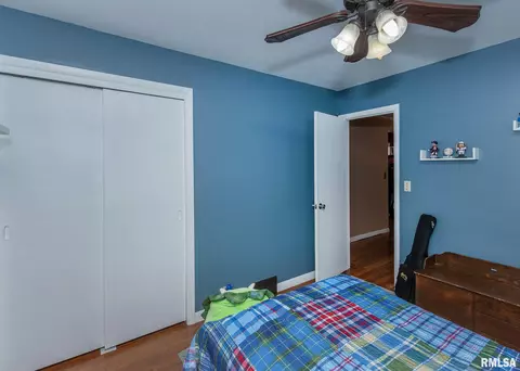 1303 13th Ave, Viola, IL 61486 photo 7