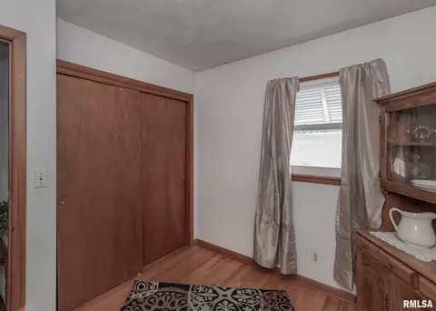 2113 46th St, Moline, IL 61265 photo 14