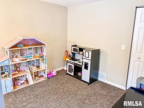 3830 32nd Ave, Moline, IL 61265 photo 16
