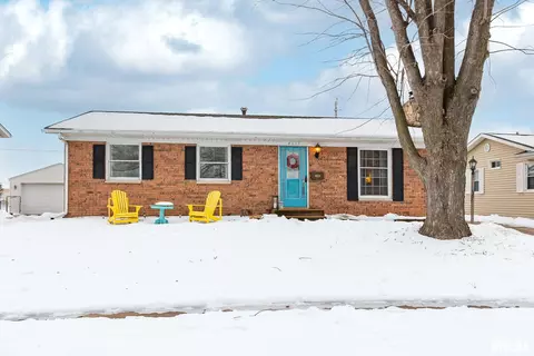 4617 47th St, Moline, IL 61265 photo 2