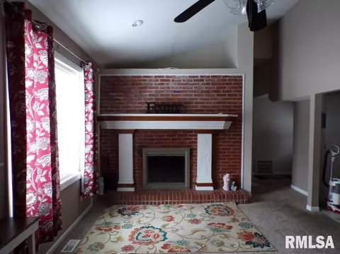 122 N 7th Ave, New Windsor, IL 61465 photo 5