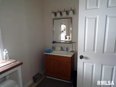 122 N 7th Ave, New Windsor, IL 61465 photo 15